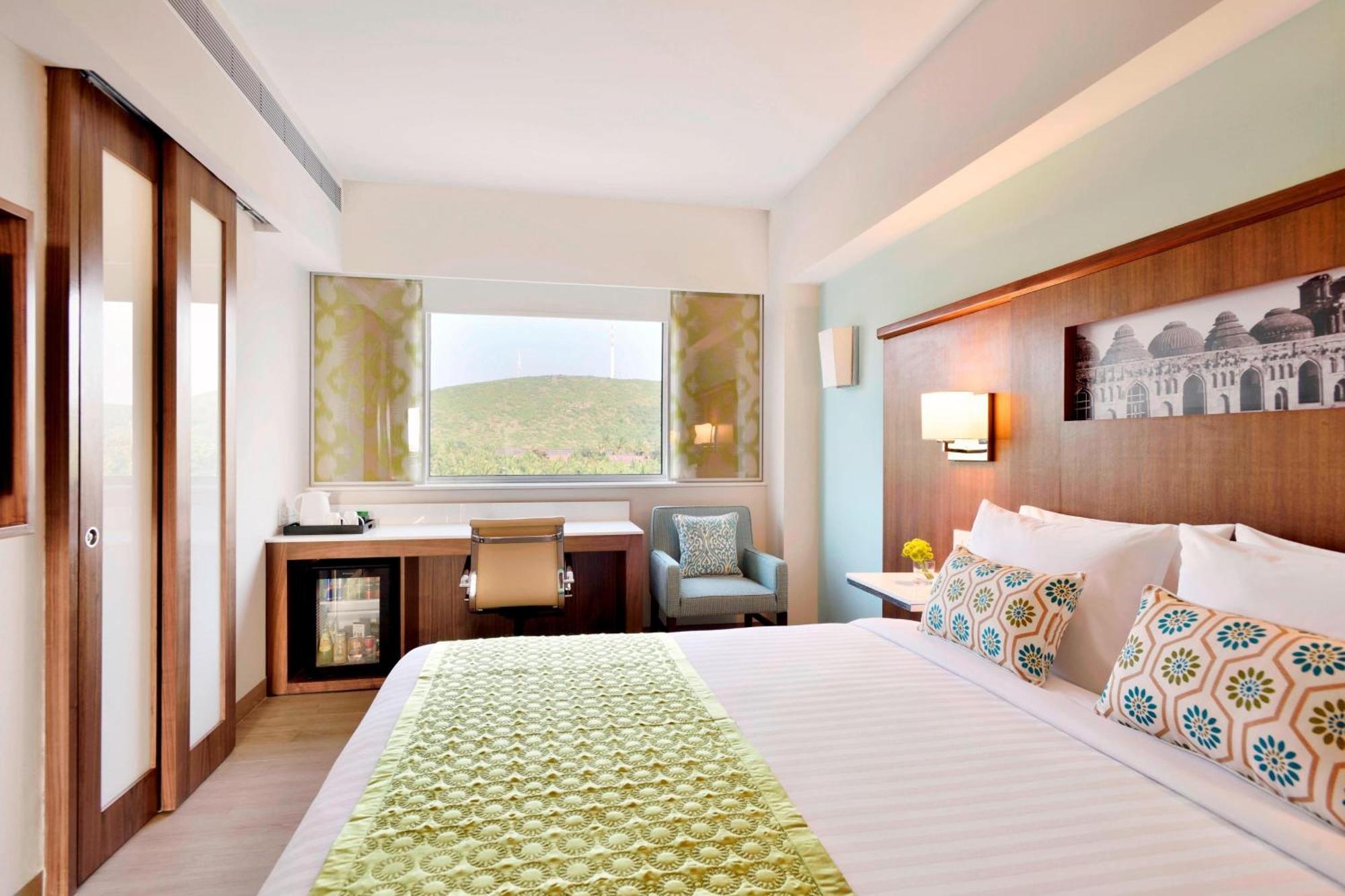 Hotel Fairfield By Marriott Belagavi Exterior foto